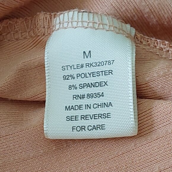 No Comment NY.LA Peach Short Sleeve V-neck Crop Top Juniors Size M - Picture 7 of 8